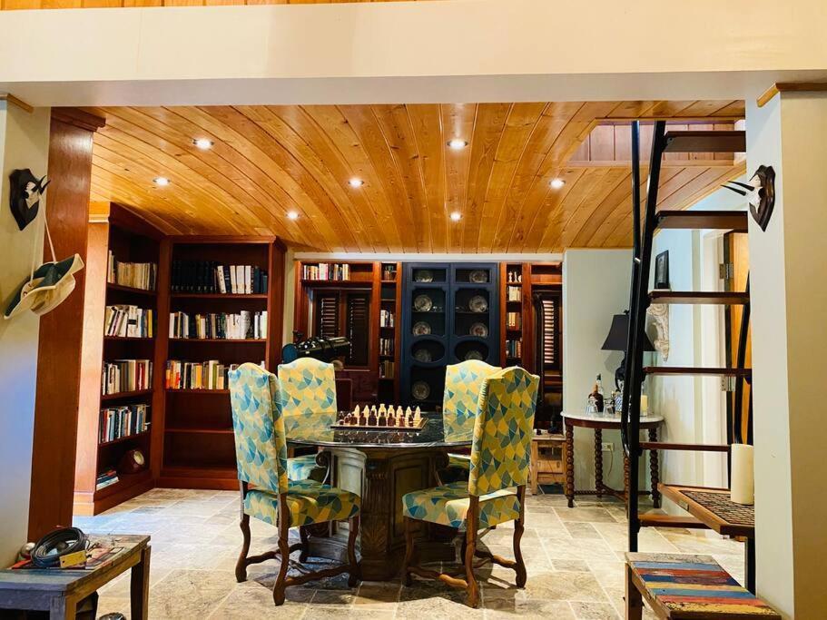 Luxury 7Br Waterfront Villa With Views Of Marina Cay And Scrub Island East End Екстер'єр фото