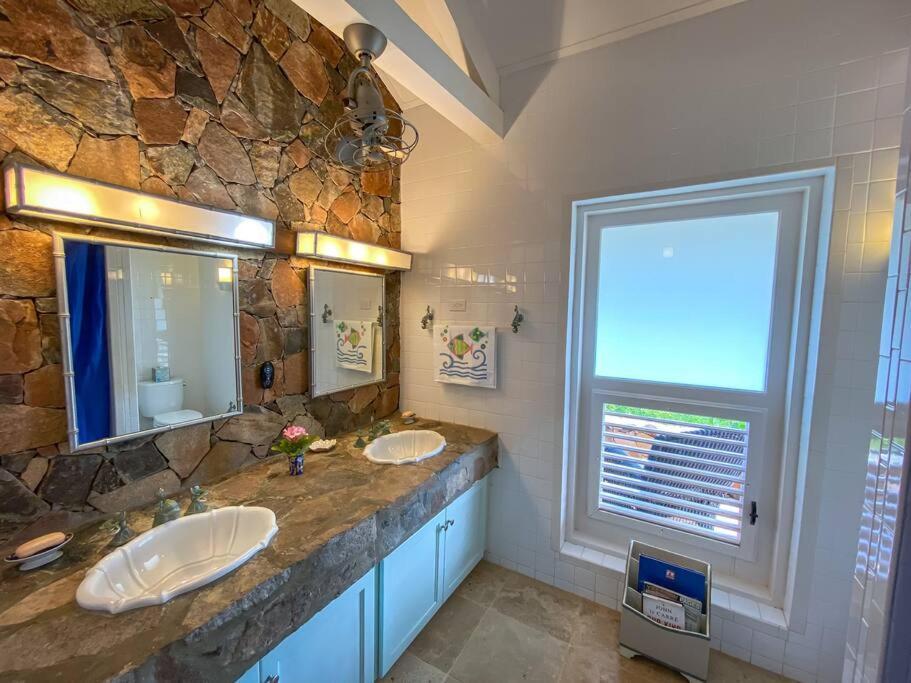 Luxury 7Br Waterfront Villa With Views Of Marina Cay And Scrub Island East End Екстер'єр фото